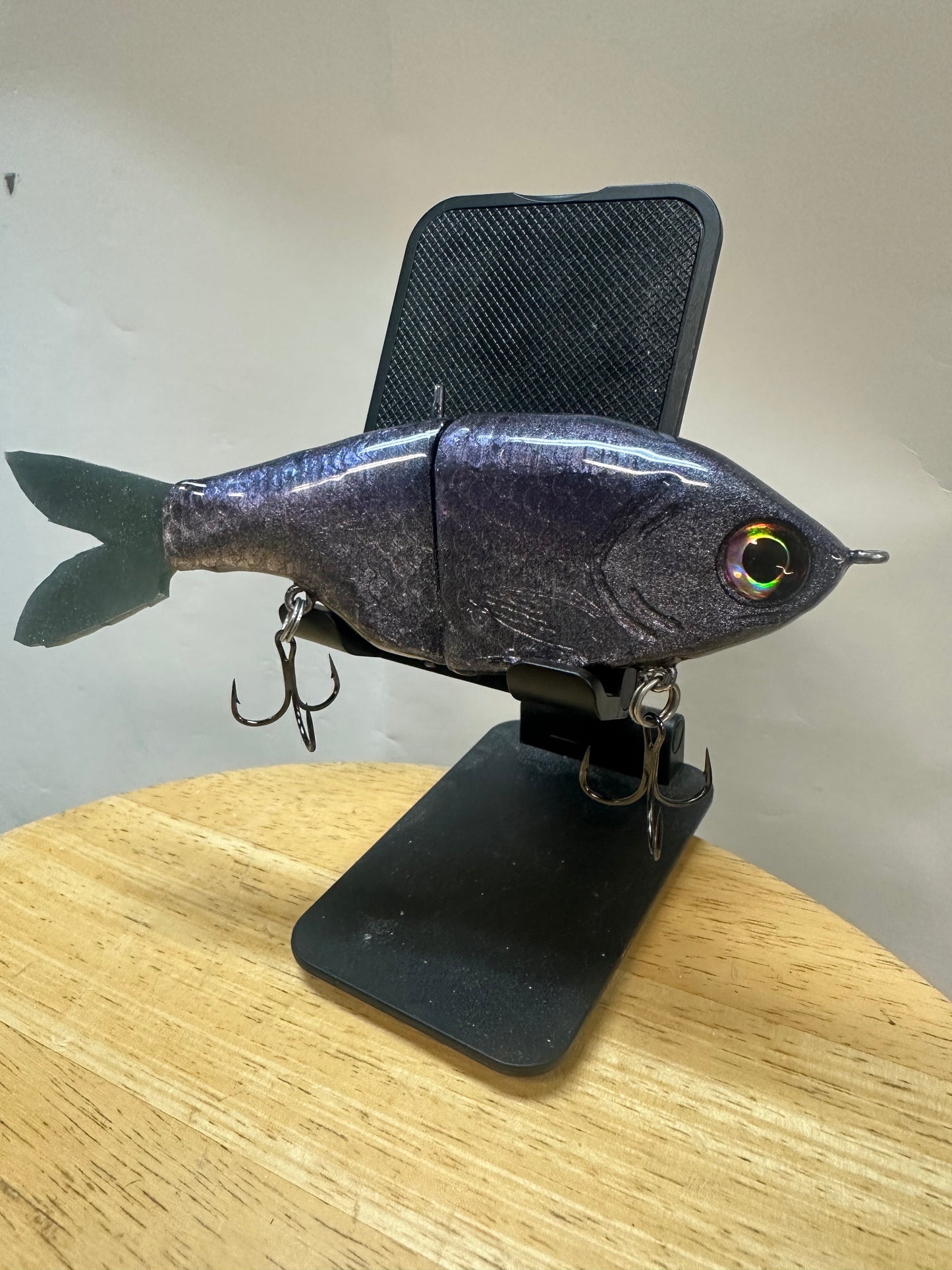 Hero in Low Light Legend