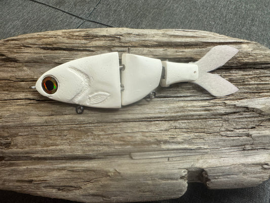 Raw unpainted 6 inch sway. Pearl white tail.